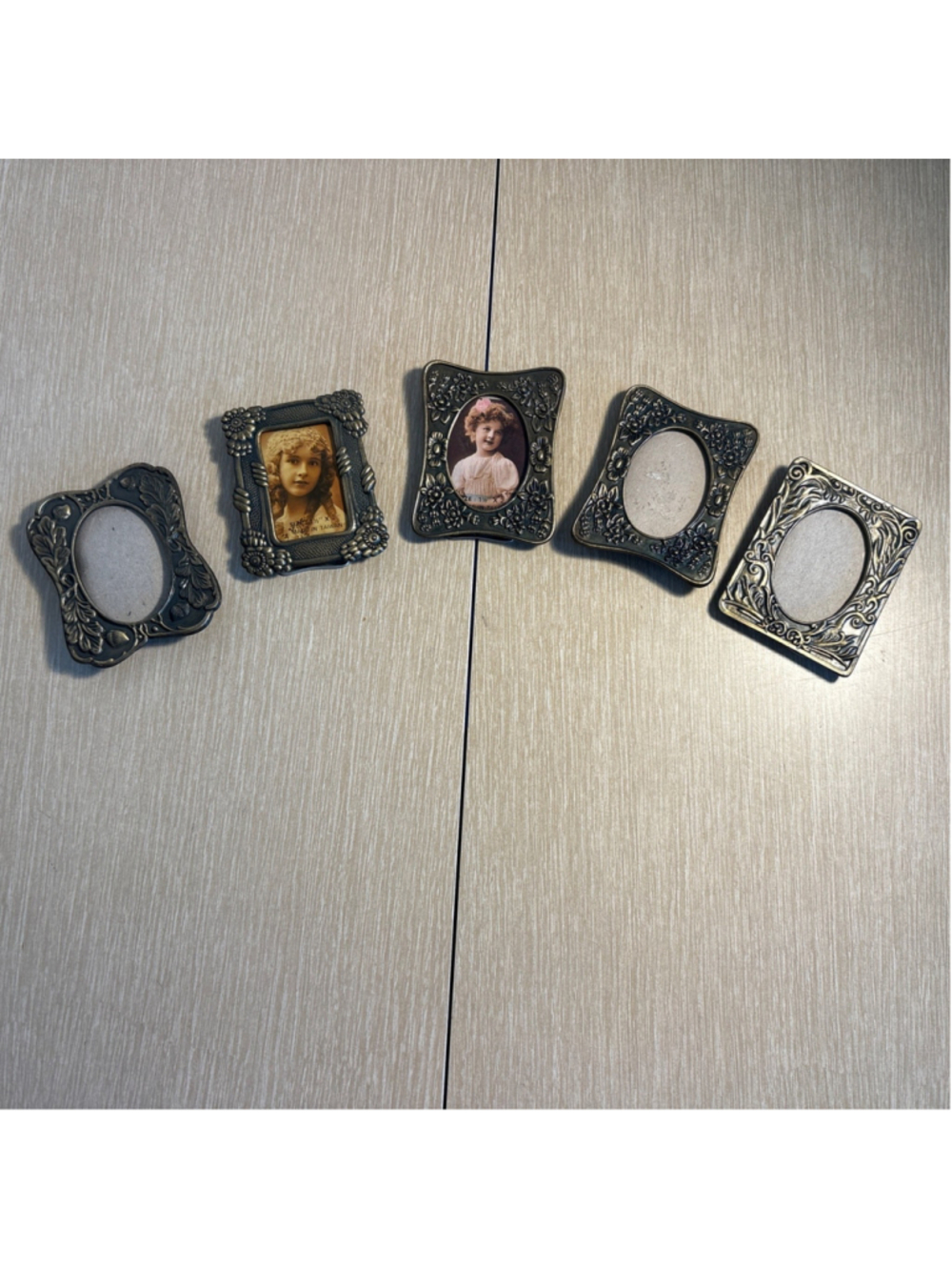Lot Of 5 Vtg Brass Patina Miniature Frames Ornate Floral Tiny Art Nouveau 1054